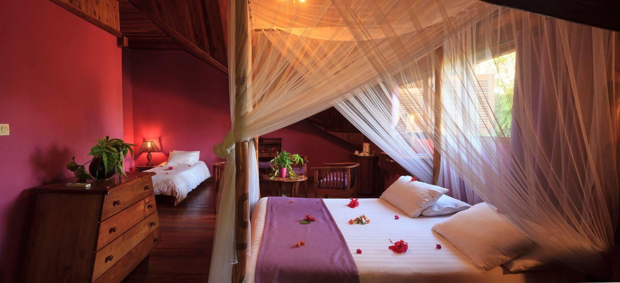 Nosy Be Hotel & Spa Ambaro Kültér fotó