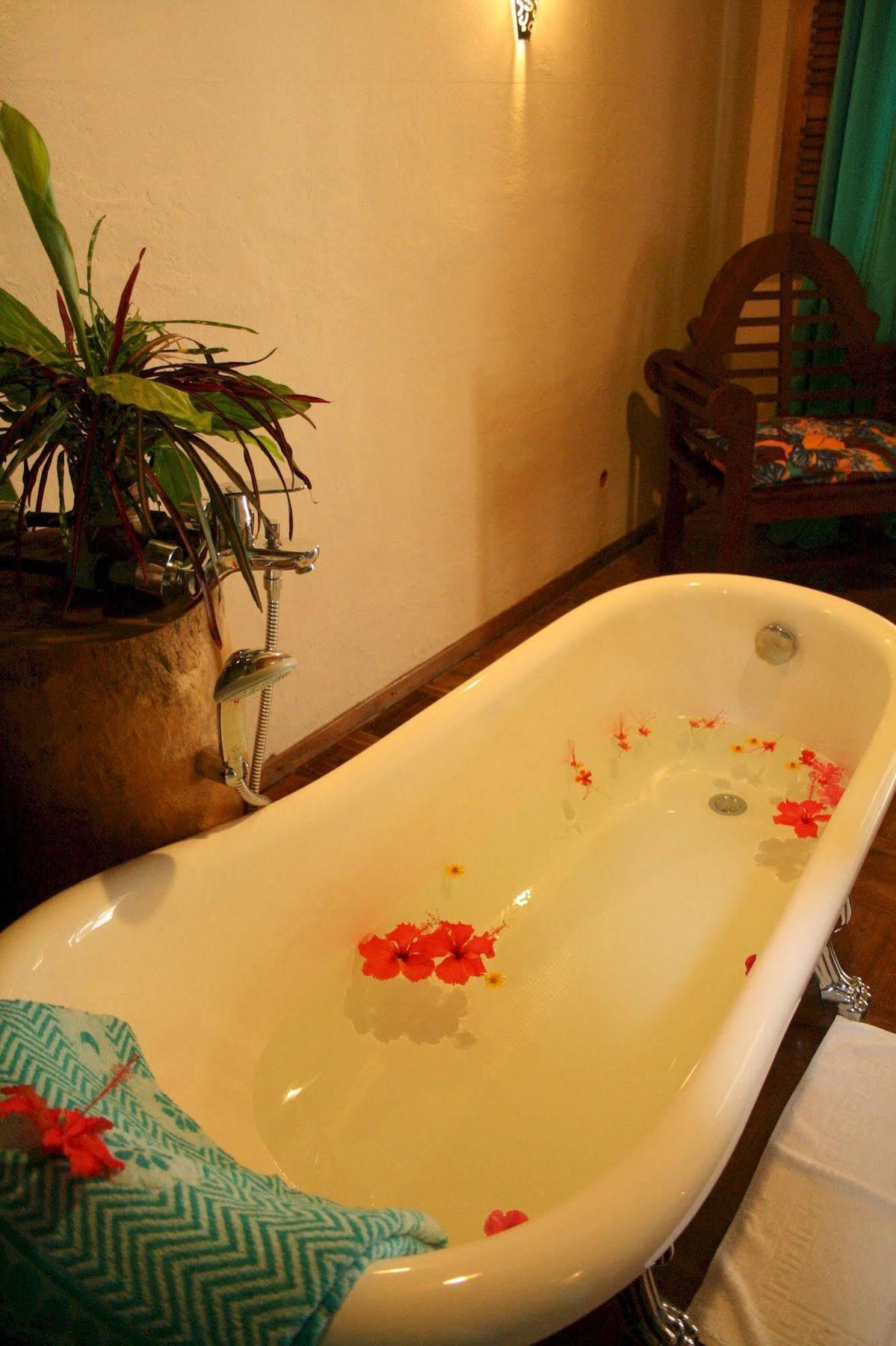 Nosy Be Hotel & Spa Ambaro Kültér fotó